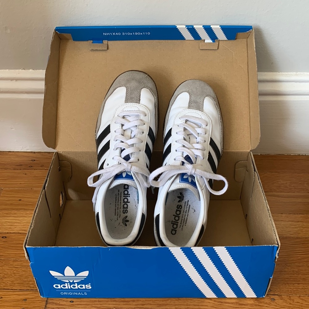 Adidas🖤Samba Sneakers